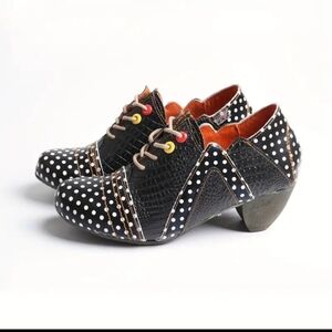 TMA EYES & MAIA Women's 2004 Retro Chunky Heel Oxfords, Polka Dot & Newspaper